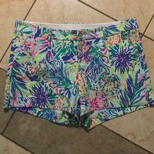 Lilly Pulitzer Shorts - Lilly Pulitzer Callahan Shorts 5in size 14 Lilly Pulitzer Shorts - Lilly Pulitzer Callahan Shorts 5in size 14